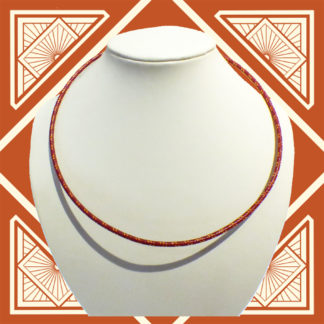 collier rétro rouge uni-métallique de type lakhovsky
